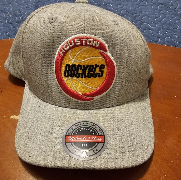 Huston Rockets cap Mitchell and Ness - Picture 1 of 4